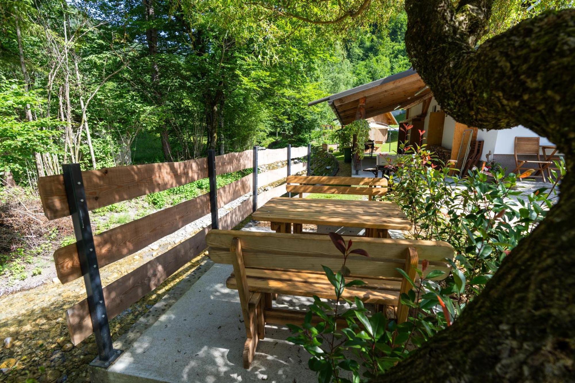Apartma Pri Lipi Bohinj ภายนอก รูปภาพ